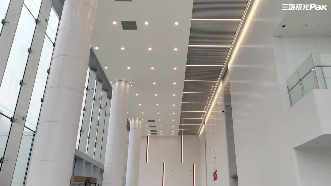 体育皇冠信用盘_标杆之作!三雄极光牵手京东体育皇冠信用盘,构建定制化智慧、低碳产业园