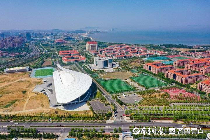 皇冠体育App下载_优雅宏伟皇冠体育App下载,山东大学青岛校区的新建体育馆