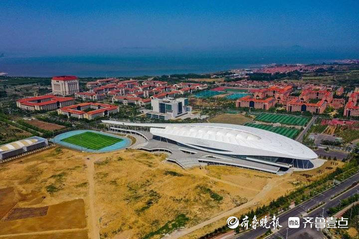 皇冠体育App下载_优雅宏伟皇冠体育App下载,山东大学青岛校区的新建体育馆