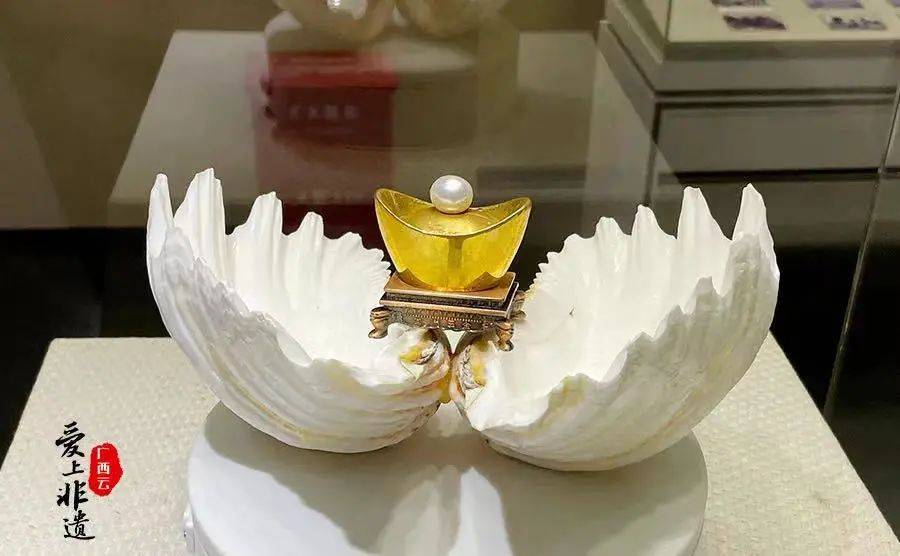 皇冠体育_总要跟爱的人去一次海边吧皇冠体育!| 《南海姑娘》的浪漫指南