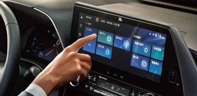 皇冠信用盘登2_售27.78万起皇冠信用盘登2,混动车型动力参数调整!新款丰田皇冠陆放上市