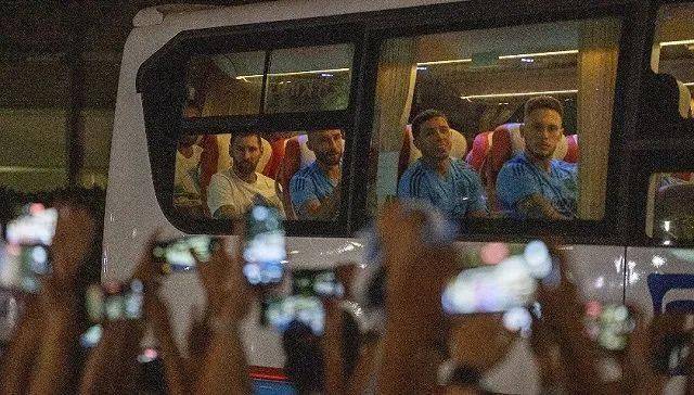 世界杯足球平台代理_梅西中国之旅状况频出世界杯足球平台代理!