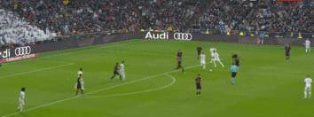 皇冠信用盘登2登3_暂登榜首!皇马2-1夺4连胜反超巴萨3分皇冠信用盘登2登3,2次判罚引起巨大争议