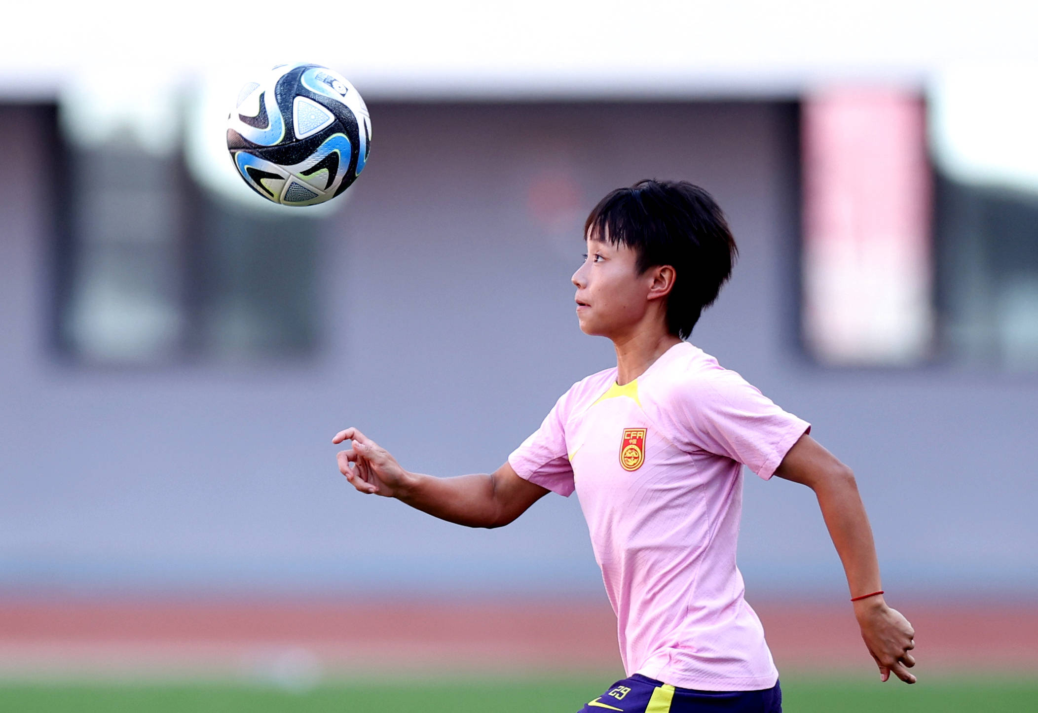 好世界杯在哪里举行比赛_中国女足踏上世界杯征程好世界杯在哪里举行比赛,水庆霞表态全力踢好比赛