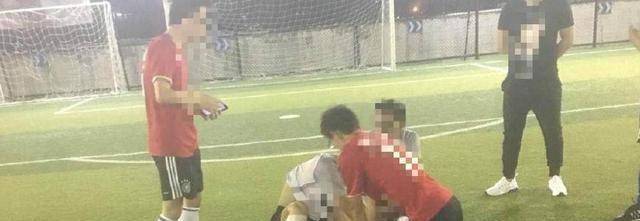 好世界杯在哪里举行比赛_悲剧!曝业余比赛再出现猝死惨剧好世界杯在哪里举行比赛,因世界杯没休息好离世