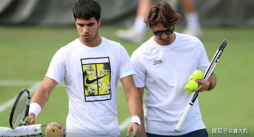 皇冠信用盘登2登3_翻译:魔幻般的阿卡终结德约连胜势头皇冠信用盘登2登3,斩获温布尔登皇冠2