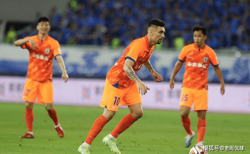 皇冠足球盘_引进廉价帕托皇冠足球盘,崔康熙在下一盘大棋,山东泰山实现真正攻势足球!