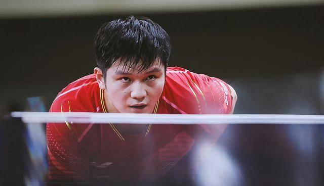 皇冠信用盘登2登3_马龙3-2击败樊振东皇冠信用盘登2登3,重登巅峰成亚锦赛四冠王