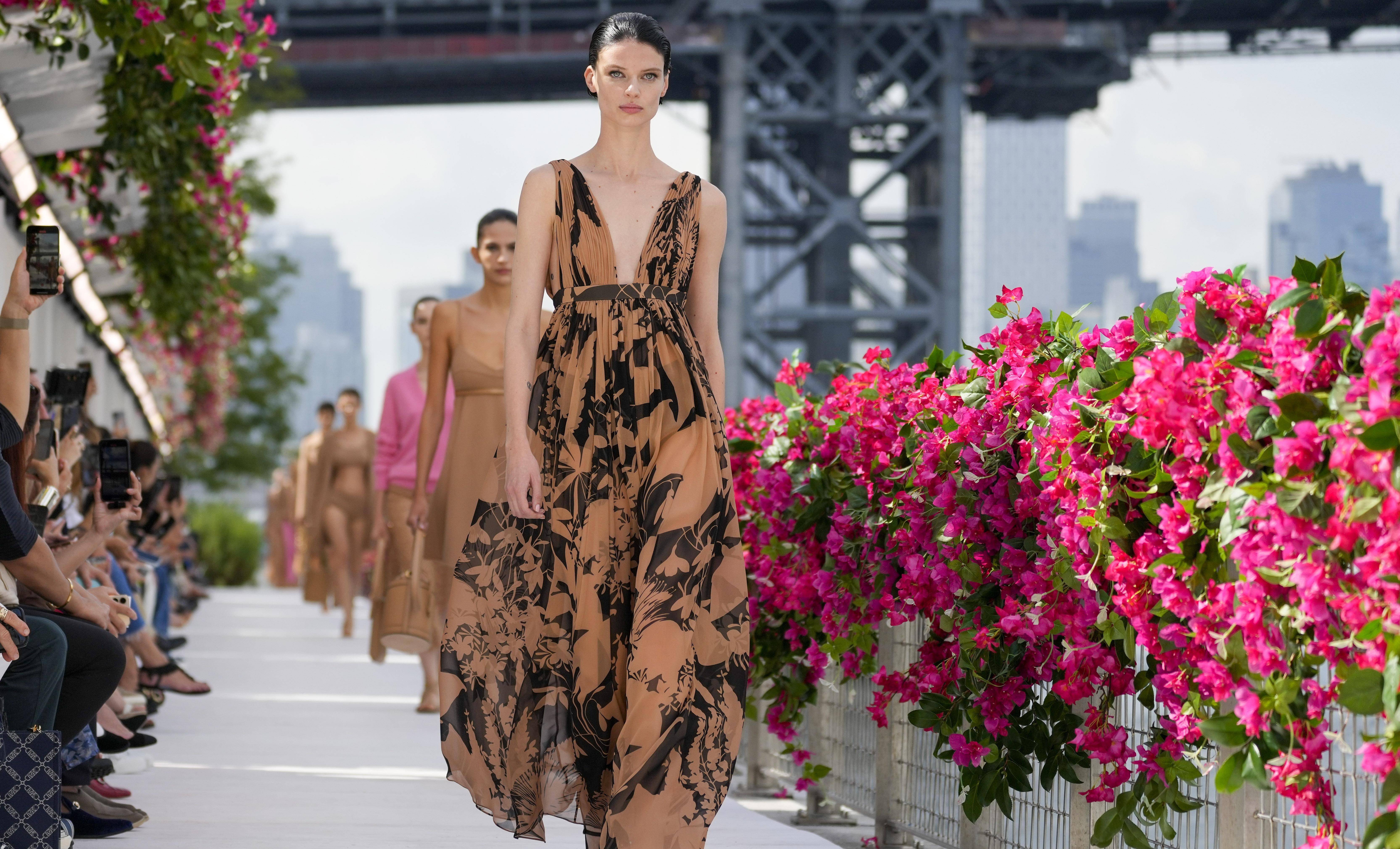 皇冠信用登2代理_【二线国外代理】纽约时装周-Michael Kors时装秀(2)