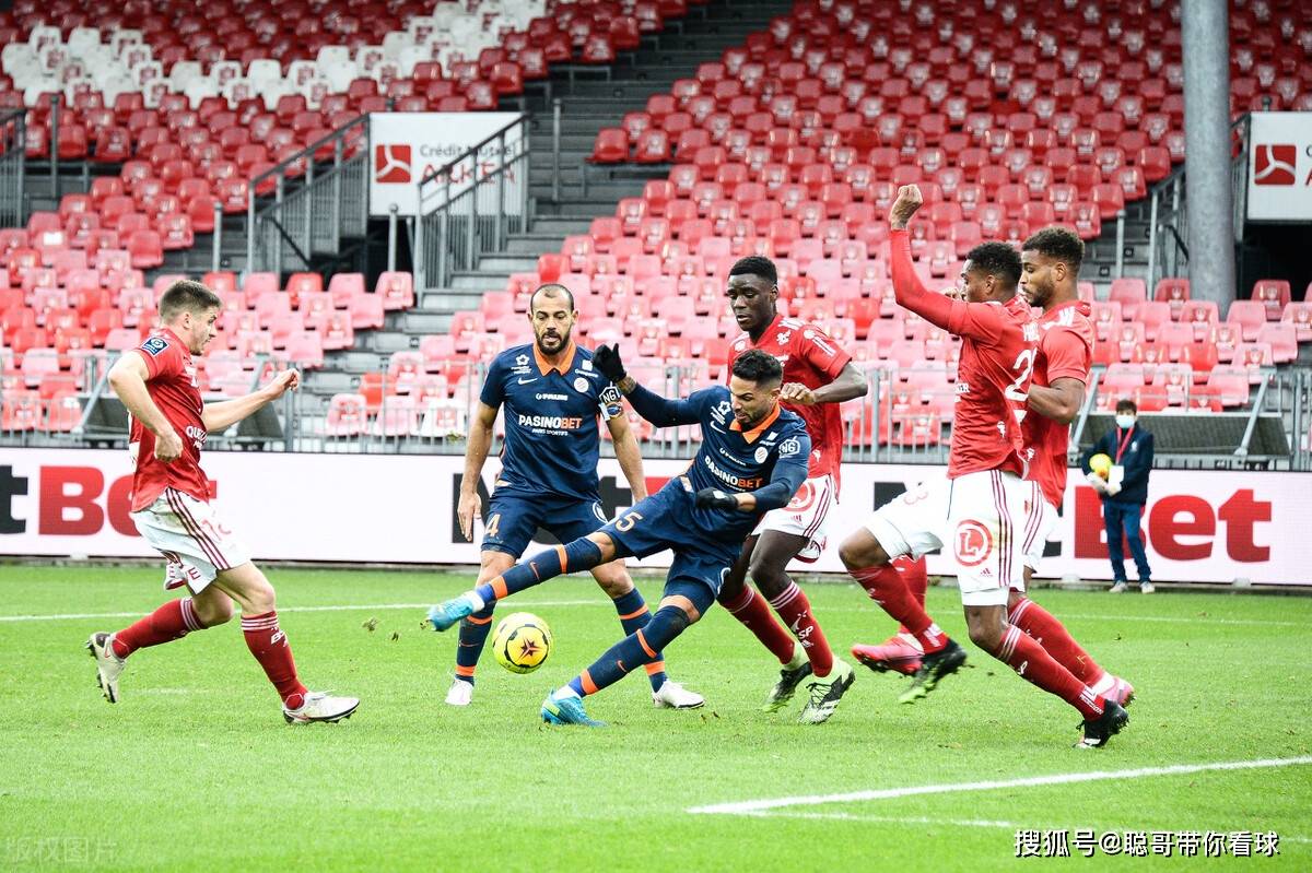 法甲联赛_法甲联赛,蒙彼利埃vs布雷斯特,好一招一脚开天门法甲联赛。