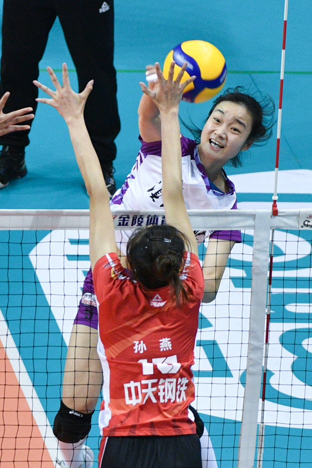 印度超级联赛_女排超级联赛:江苏中天钢铁胜云南大学滇池学院