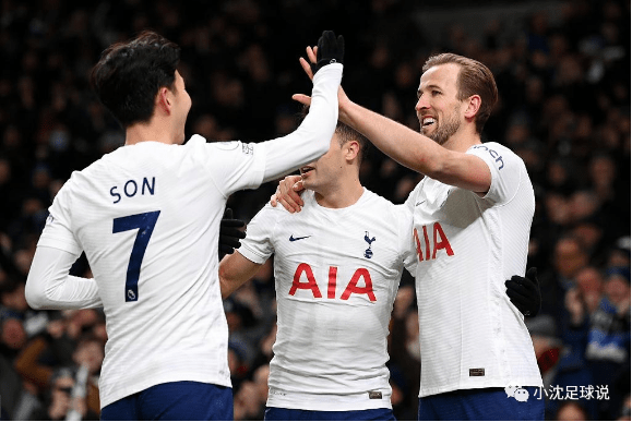 费耶诺德足球直播_今日足球 : 埃因霍温 、纽卡斯尔 、布雷斯特 、费耶诺德 、热刺