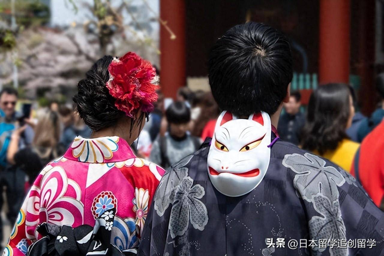 如何申请皇冠信用网_留学申请指南:如何完美准备申请材料如何申请皇冠信用网?