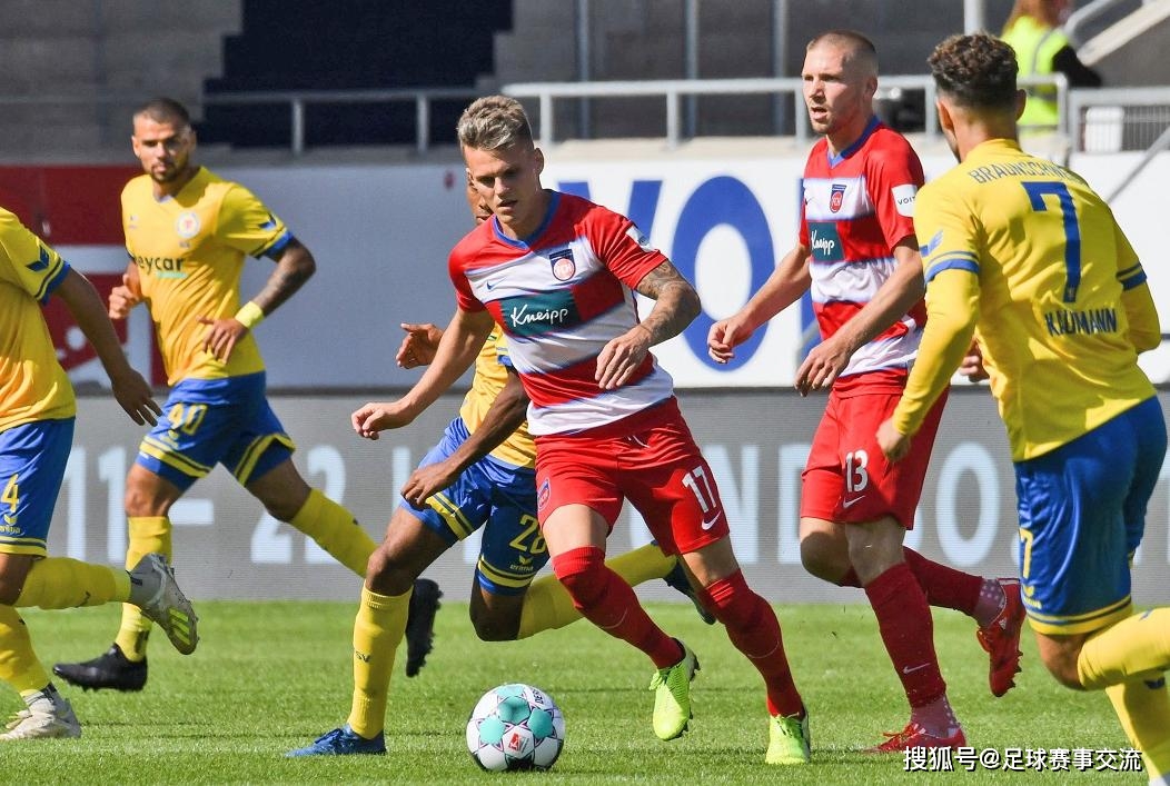 波尔图足球直播_今日足球:基尔vs韦恩 法马利康vs波尔图