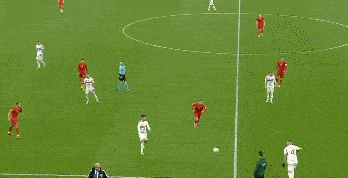 欧洲杯买球_冲向欧洲杯的路上欧洲杯买球,利物浦天才索博斯洛伊,场均造2球