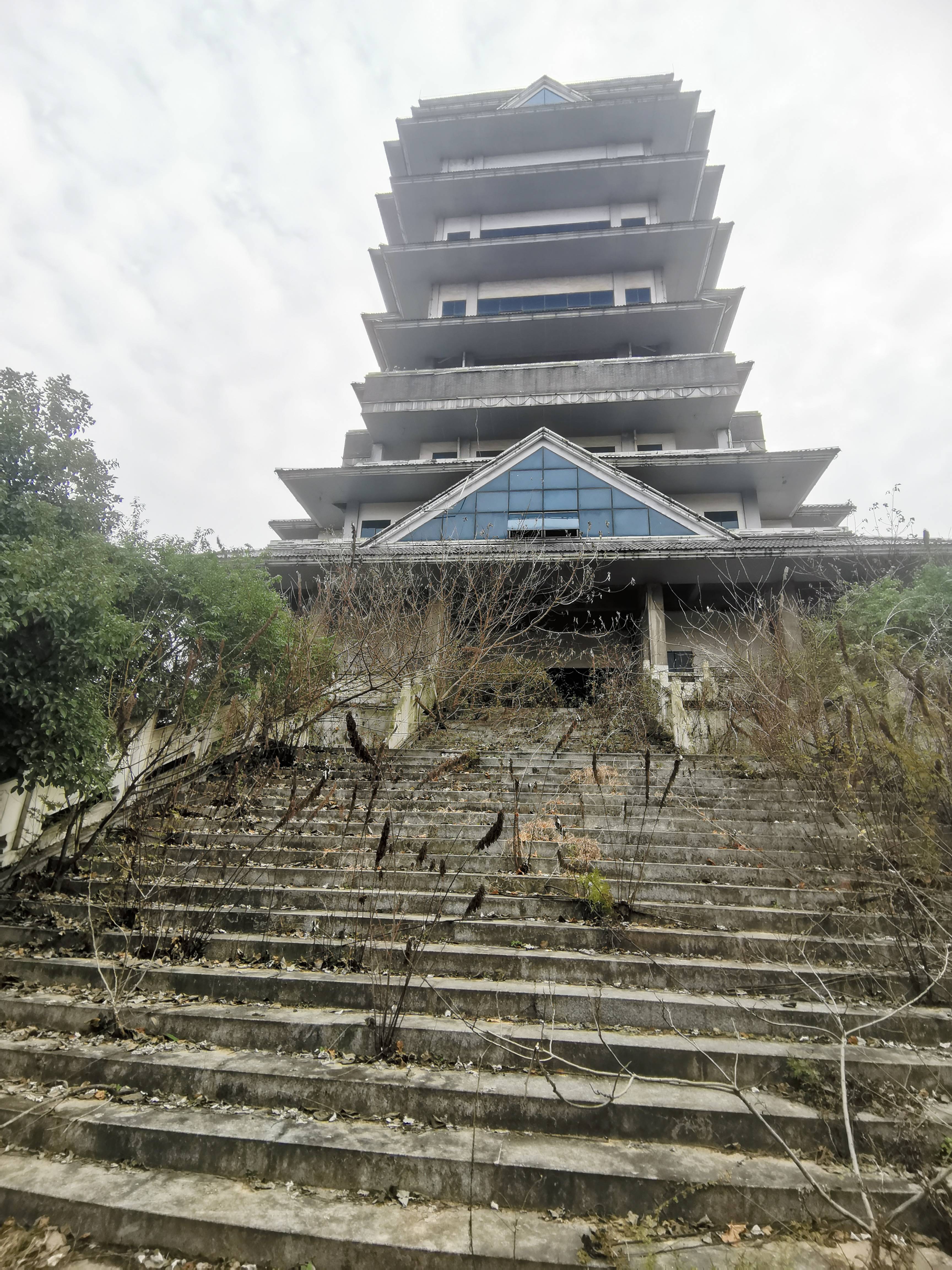 皇冠信用网登1_元旦登两楼:楼台山和状元楼【2024.1.1.】