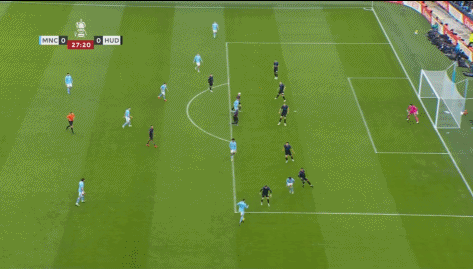 皇冠信用网登2_半场结束:曼城2-0哈德斯菲尔德皇冠信用网登2,阿尔瓦雷斯传射,福登建功