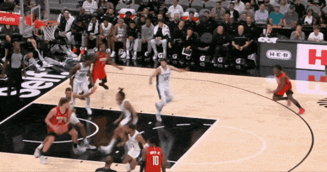 皇冠信用网登2_41+18+5+2皇冠信用网登2!新哈登炸了!登哥战术升级!