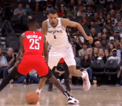 皇冠信用网登2_41+18+5+2皇冠信用网登2!新哈登炸了!登哥战术升级!