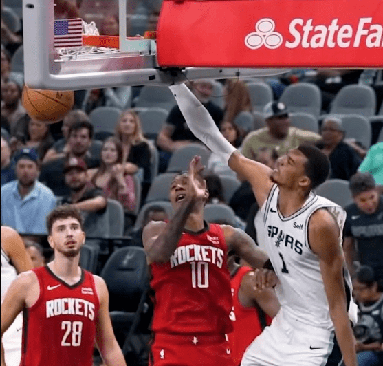 皇冠信用网登2_41+18+5+2皇冠信用网登2!新哈登炸了!登哥战术升级!