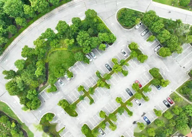 皇冠代理登1,2,3_【湖州皇冠假日酒店】¥999抢3天2晚套餐皇冠代理登1,2,3,含高级房2间夜+2大2小自助早餐/间夜+自助晚餐66折券1份+湿地公园萌宠玩赏等~