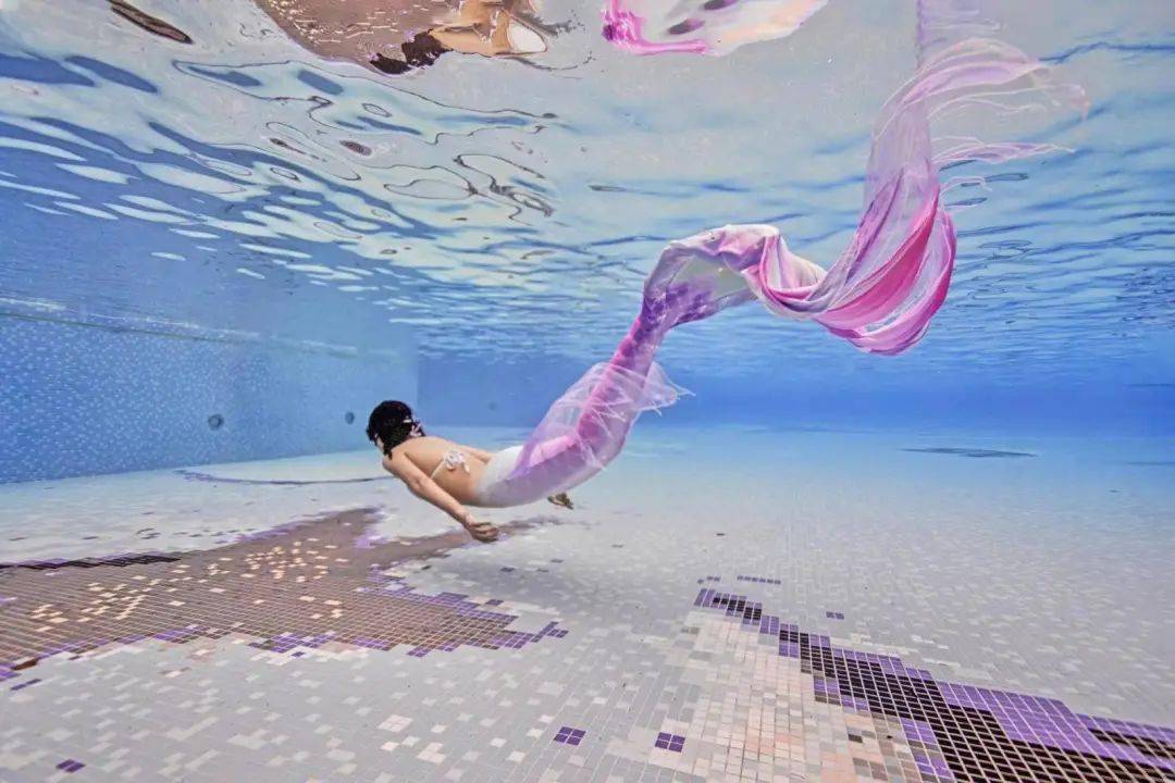 皇冠代理登1,2,3_【湖州皇冠假日酒店】¥999抢3天2晚套餐皇冠代理登1,2,3,含高级房2间夜+2大2小自助早餐/间夜+自助晚餐66折券1份+湿地公园萌宠玩赏等~