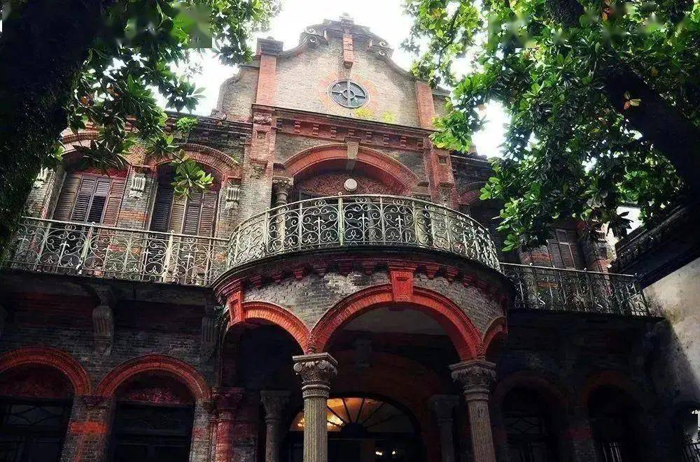 皇冠代理登1,2,3_【湖州皇冠假日酒店】¥999抢3天2晚套餐皇冠代理登1,2,3,含高级房2间夜+2大2小自助早餐/间夜+自助晚餐66折券1份+湿地公园萌宠玩赏等~