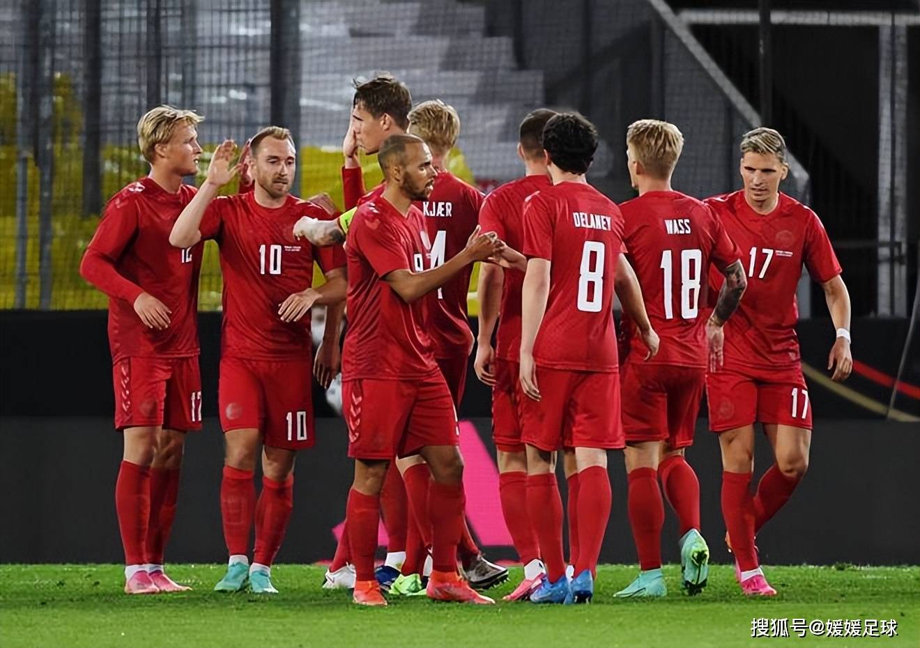 埃因霍温足球_今日足球:塔吉克斯坦vs黎巴嫩 罗达JCvs埃因霍温FC