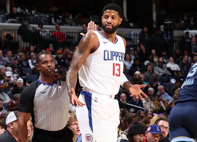 皇冠信用网登3_航母北伐!快船生擒灰熊3连胜皇冠信用网登3,乔治横刀立马,登卡划桨