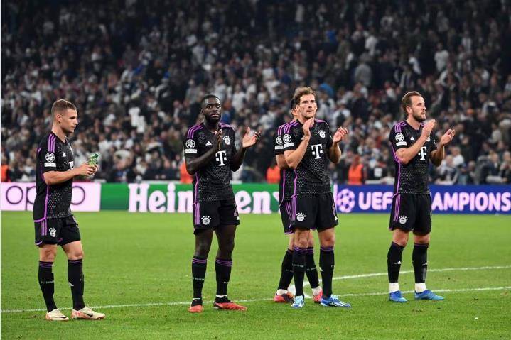 皇冠信用网登0_0-1皇冠信用网登0,4-0!足坛悲喜夜!拜仁爆冷,皇马逆转巴萨绝杀,尤文登榜首