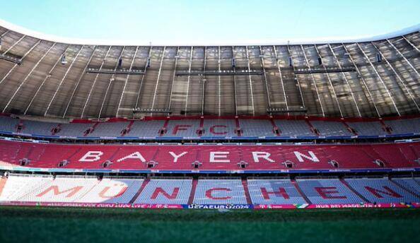 买球的正规网站_十大正规买球站推荐-反对外资进入德甲买球的正规网站,拜仁球迷打出多条横幅表示抵制