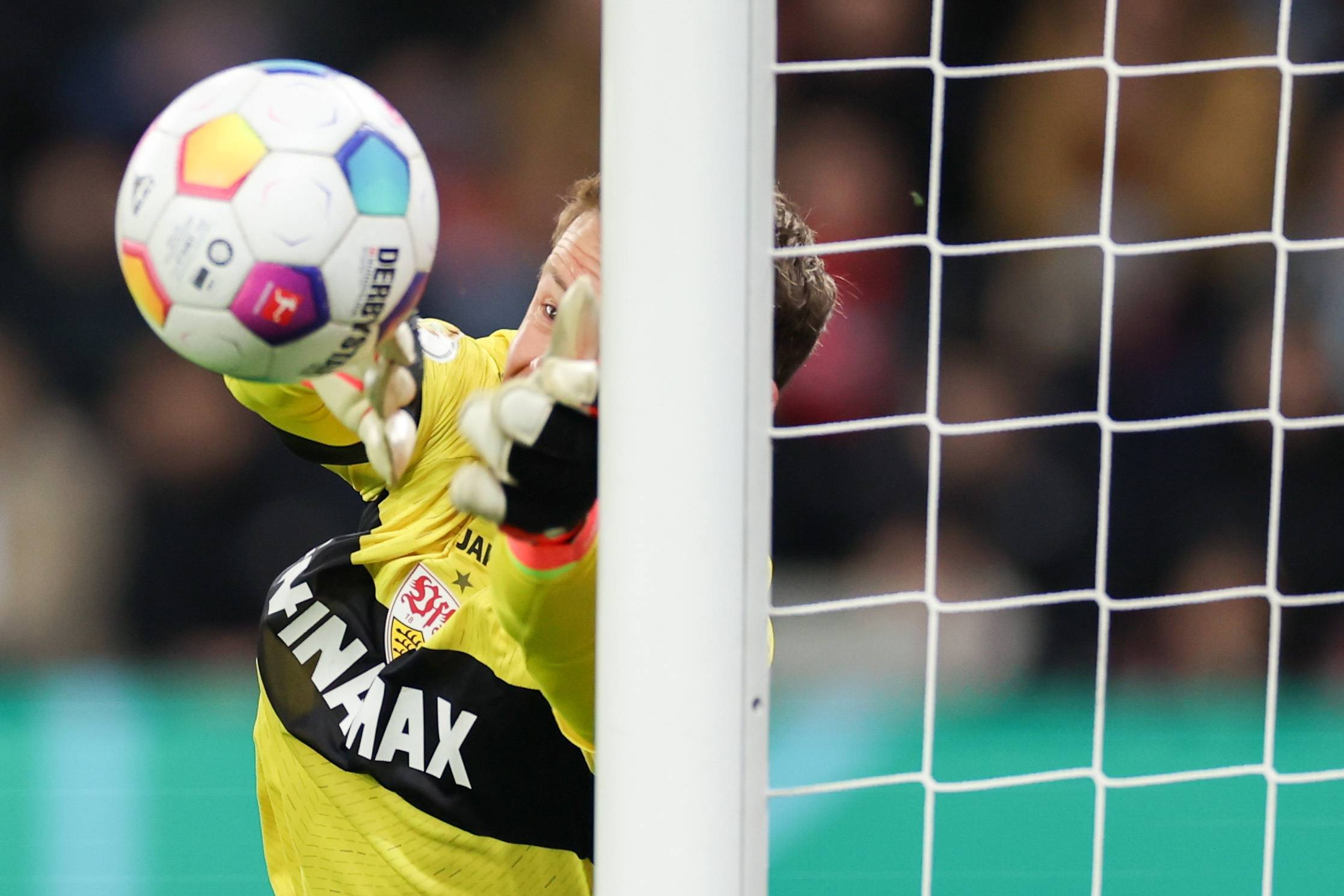 德国杯_足球——德国杯:勒沃库森胜斯图加特