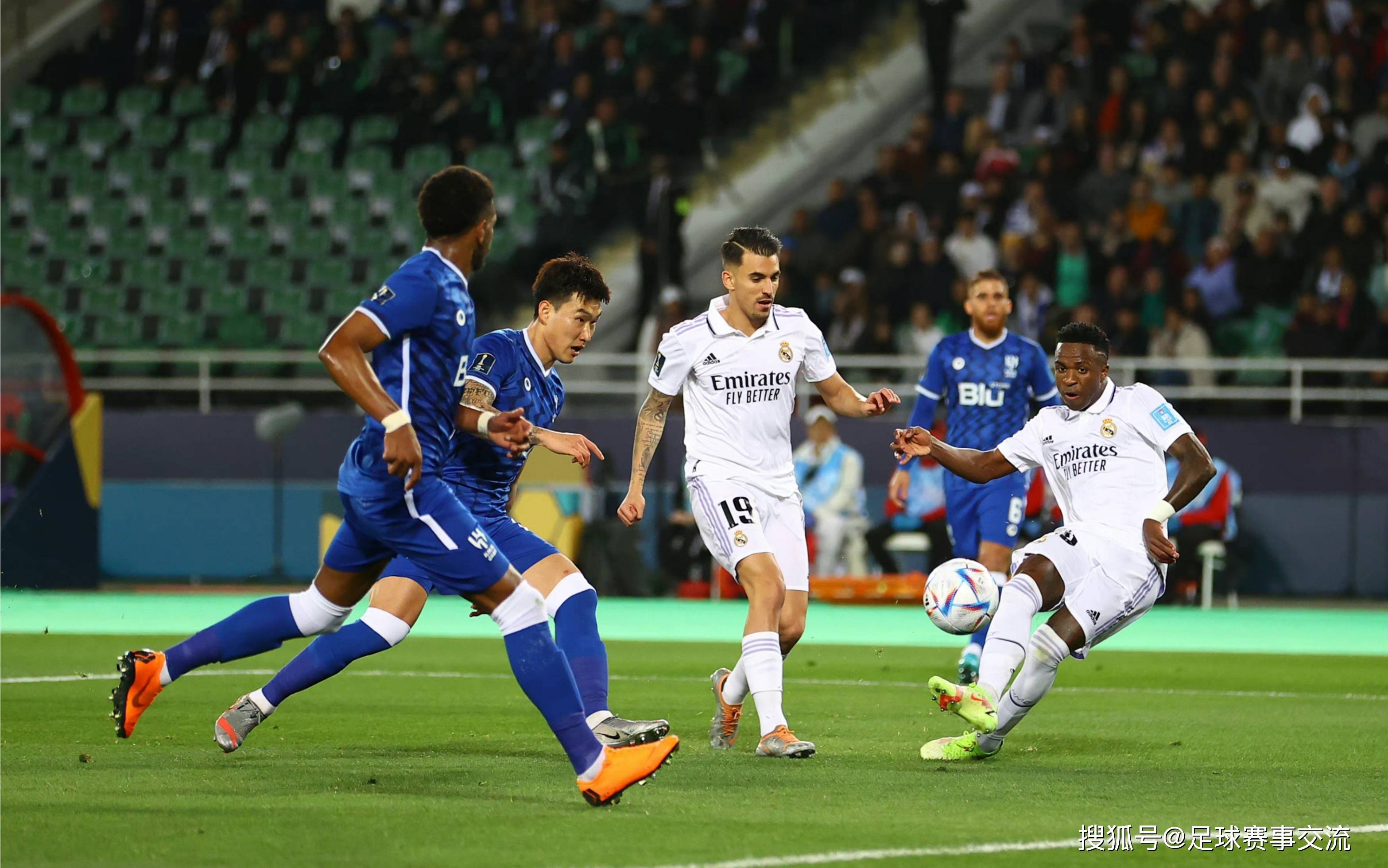 本菲卡足球_今日足球:利雅得新月vs塞帕汉 图卢兹vs本菲卡