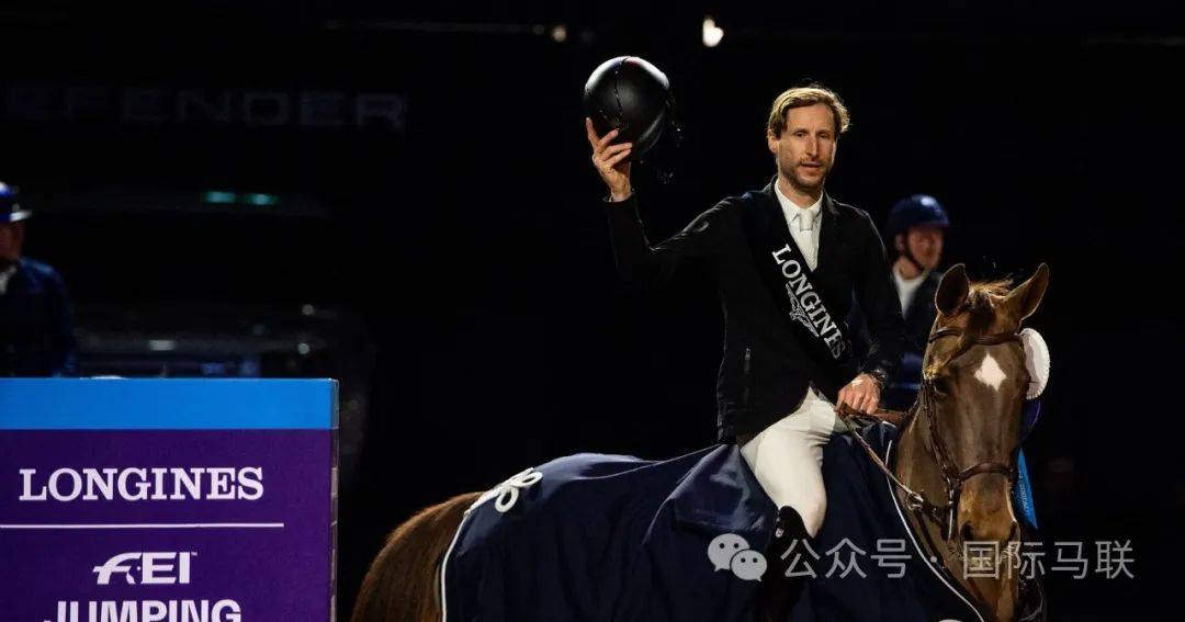 比利时杯_场地障碍世界杯巴塞尔站:比利时骑手彼得·德沃斯获得冠军