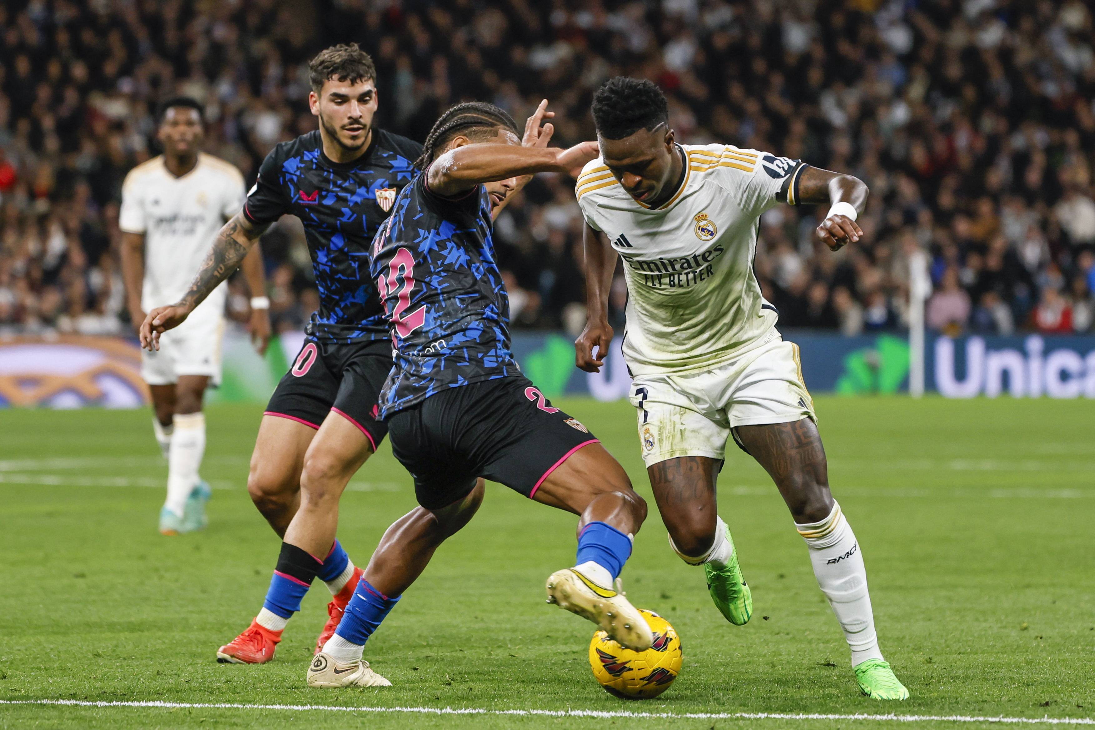 塞维利亚足球直播_足球——西甲联赛:皇马胜塞维利亚