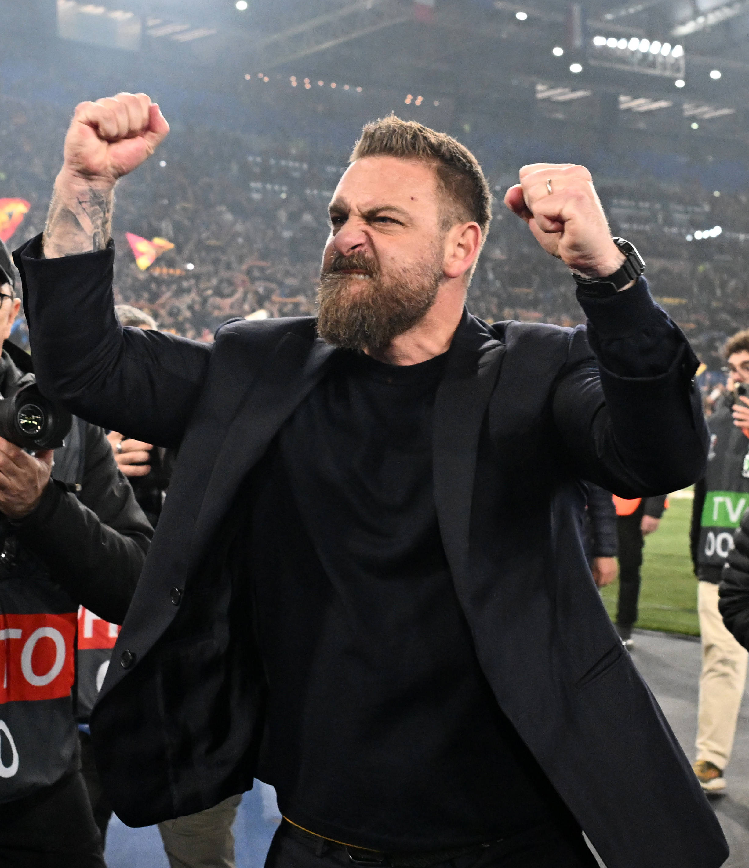 费耶诺德足球直播_足球——欧罗巴联赛:罗马胜费耶诺德