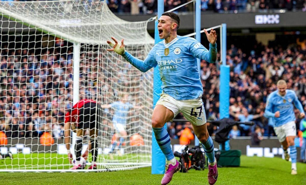 皇冠登1登2登3出租_曼城3-1逆转曼联皇冠登1登2登3出租,福登双响闪耀全场!