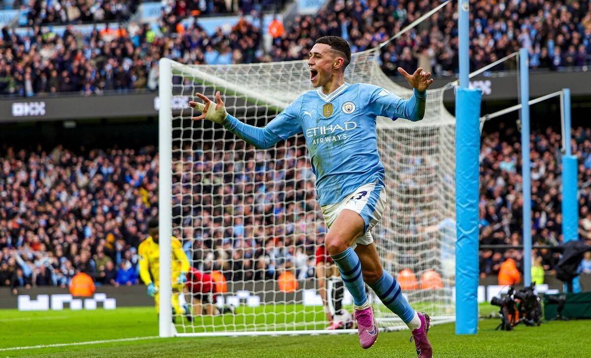 皇冠登1登2登3出租_曼城3-1逆转曼联皇冠登1登2登3出租,福登双响闪耀全场!