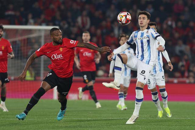 巴黎圣日耳晏足球_今日带来重点亚冠:皇家社会VS巴黎圣日曼 竞彩足球