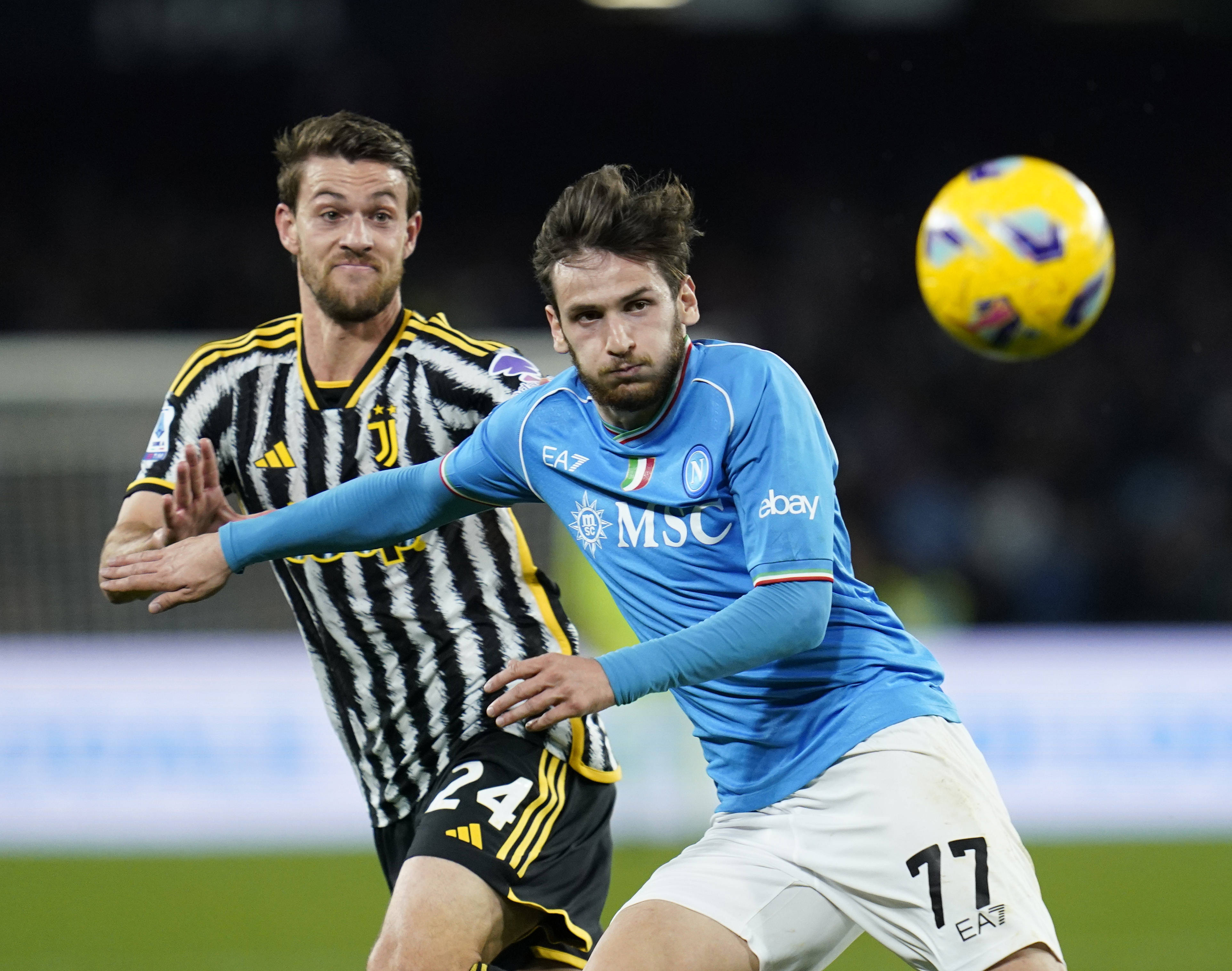 那不勒斯足球_足球——意甲:那不勒斯胜尤文图斯