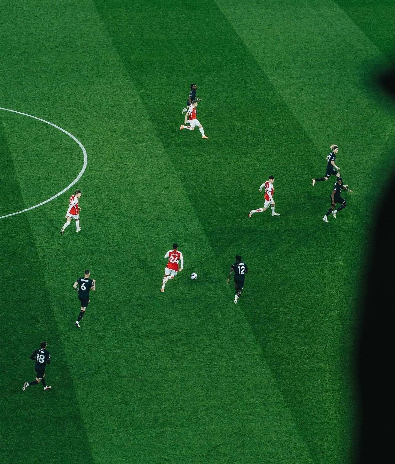 皇冠信用网登1,登2,登3出租_利物浦3-1战胜谢菲尔德联重登榜首皇冠信用网登1,登2,登3出租,争冠三角战无比激烈!