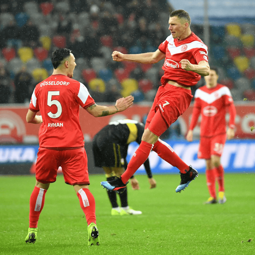 欧洲杯比分_「大象比分」2024欧洲杯冠军展望:四支球队谁将问鼎欧洲杯比分?