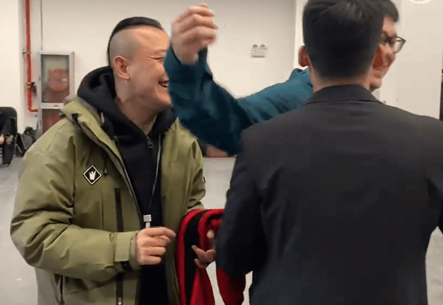 电竞足球网址_电竞足球成功出圈电竞足球网址,知名博主齐聚上海,参与FC Pro足球世界嘉年华