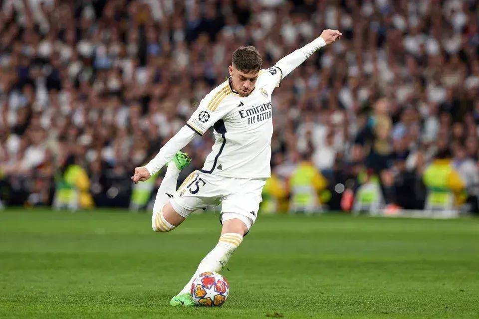 皇冠信用网登3_曼城3-3皇马!欧冠10连胜被终结皇冠信用网登3,福登轰世界波,巴尔韦德救主