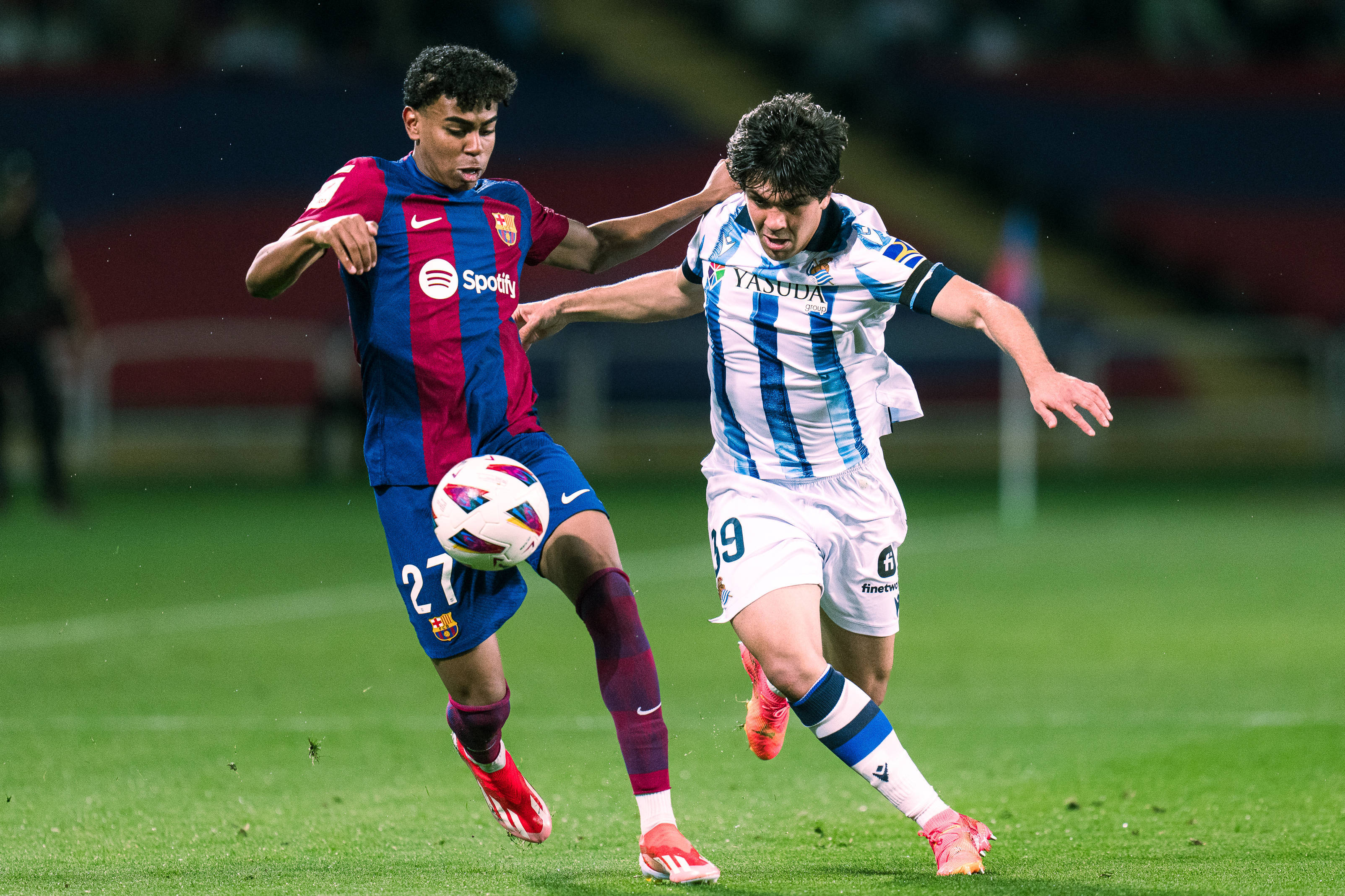 皇家社会足球直播_足球——西甲:巴萨胜皇家社会