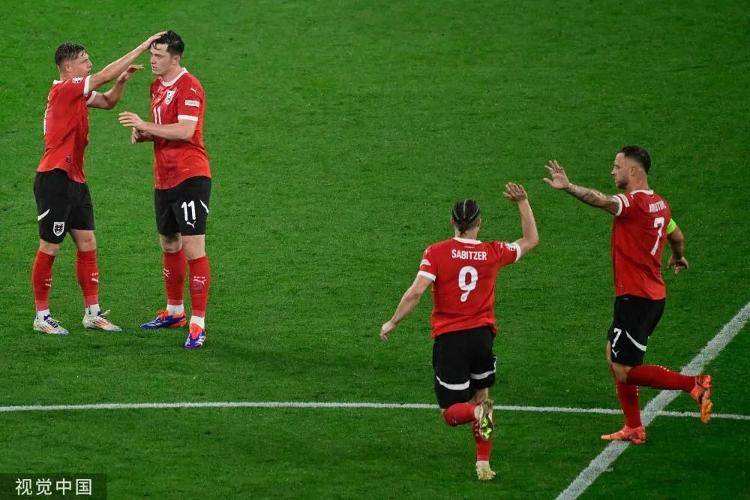 欧洲杯八强_一觉醒来欧洲杯八强,荷兰土耳其是欧洲杯八强了!