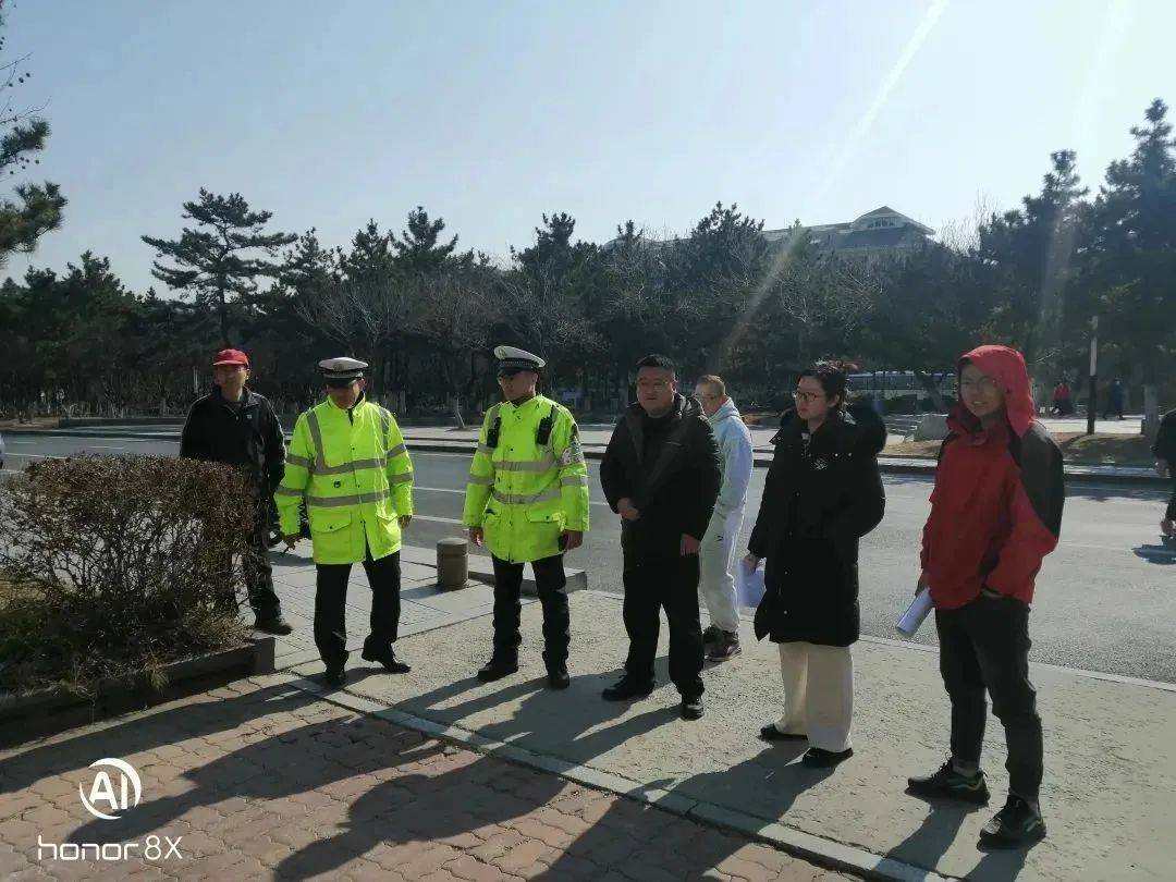 皇冠app安装_皇冠街道:安装起落杆 增强小区微治理