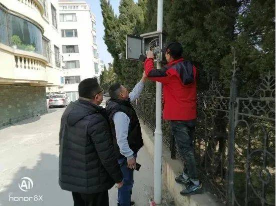 皇冠app安装_皇冠街道:安装起落杆 增强小区微治理