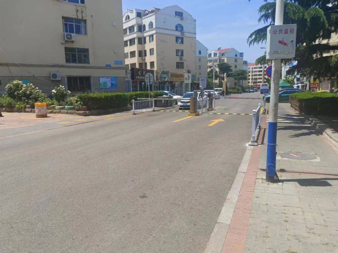 皇冠app安装_皇冠街道:安装起落杆 增强小区微治理