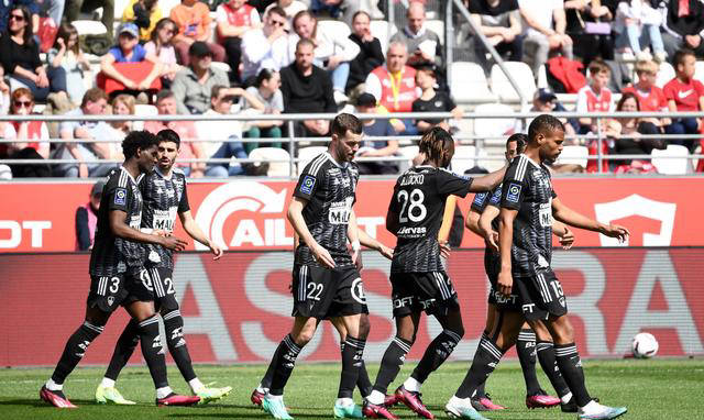 法国-哥伦比亚_阿贾克斯挑战伏伊伏丁那法国-哥伦比亚,法国女足迎战哥伦比亚